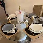Hoteliere Au Coeur Du Valais 公寓 Saxon