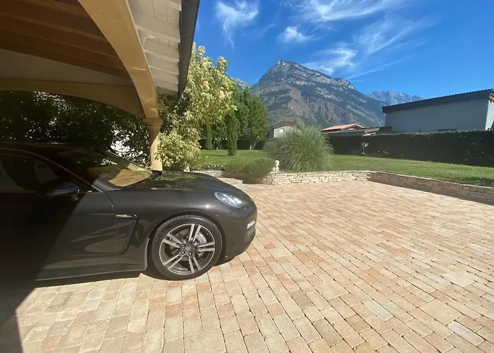 Hoteliere Au Coeur Du Valais Saxon