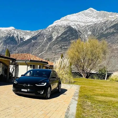 Hoteliere Au Coeur Du Valais Apartament