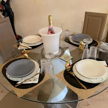 Hoteliere Au Coeur Du Valais Apartament Saxon